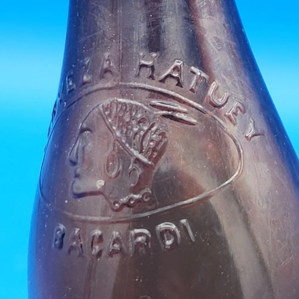 Rare 1920's Cerveza Hatuey Bacardi Cuban Beer Bottle Brockway Glass Mold 1280